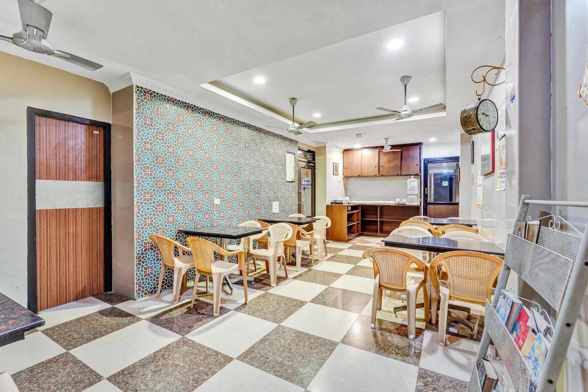 Season 4 Residences - Teynampet Near Apollo Hospital ,Balaji Dental, Us Consulate Chennai Exterior foto